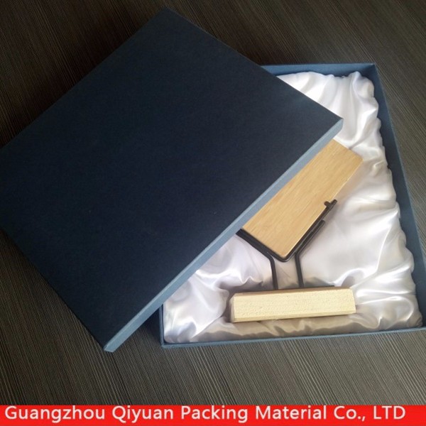 handicraft gift packaging box.jpg