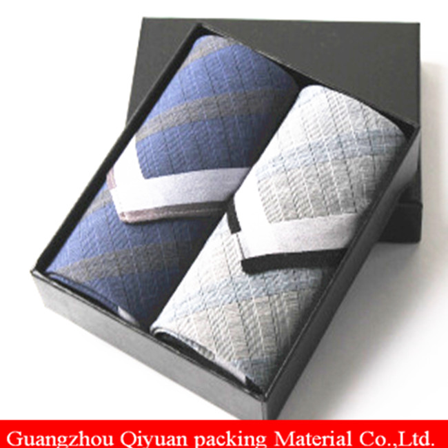 Guangzhou OEM Design Matte Cardboard Paper Handkerchief Box Handkerchief Gift Box With A Cover For Packaging