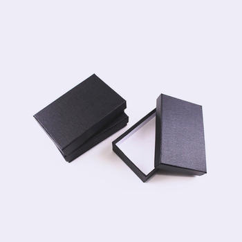 Magnet Opening Flap Black Matt Lamination Cardboard Paper Insert Wallet Packaging Gift Box