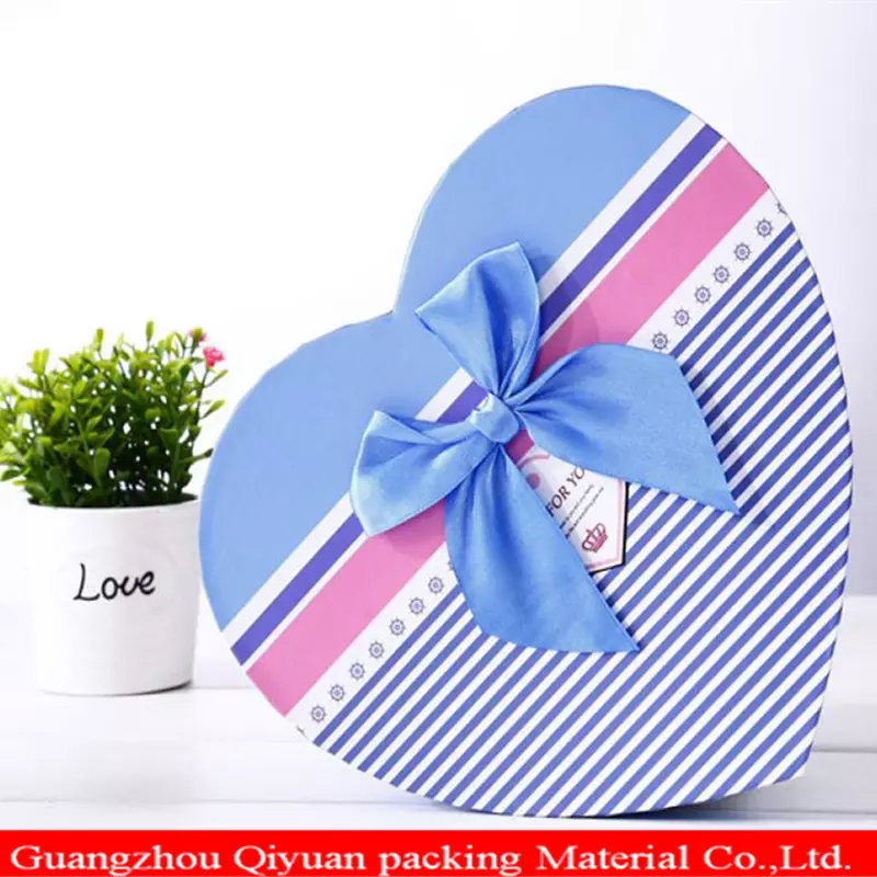 2018 Personalized Cardboard Paper Decorative Heart Shaped Gift Hat Boxes DuBai