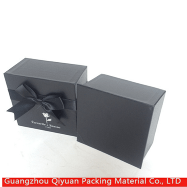 2018 Alibaba China Online Purchase Personal Size Cardboard Black Paper Box Custom Luxury Jewelry Packaging