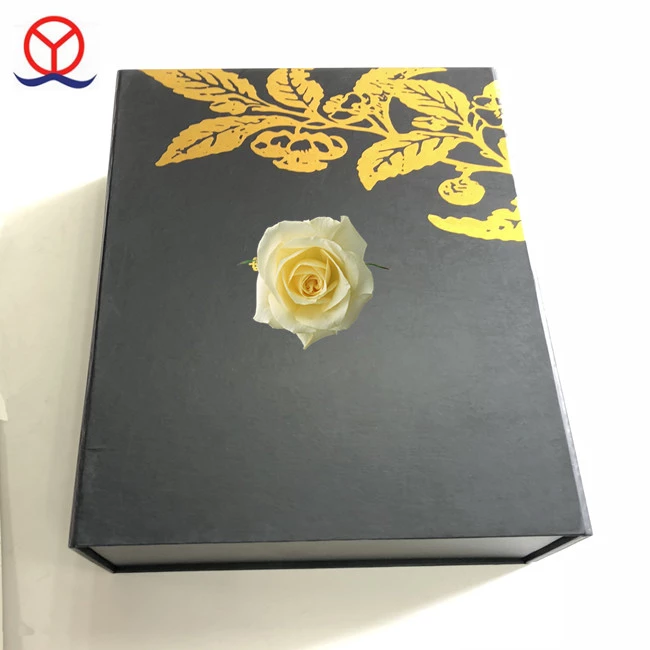Rose Flower Stamping Custom Matte Black cardboard costume gift boxes for clothes