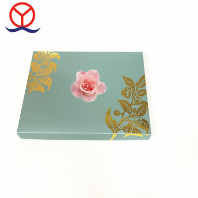 2018 No minimum quantity custom design flower pattern foiled paper dividers insert hallmark gift boxes