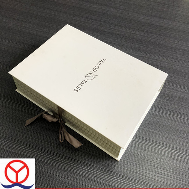 Custom design ribbon closure cardboard paper luxury snapback packaging boxes for hair extension