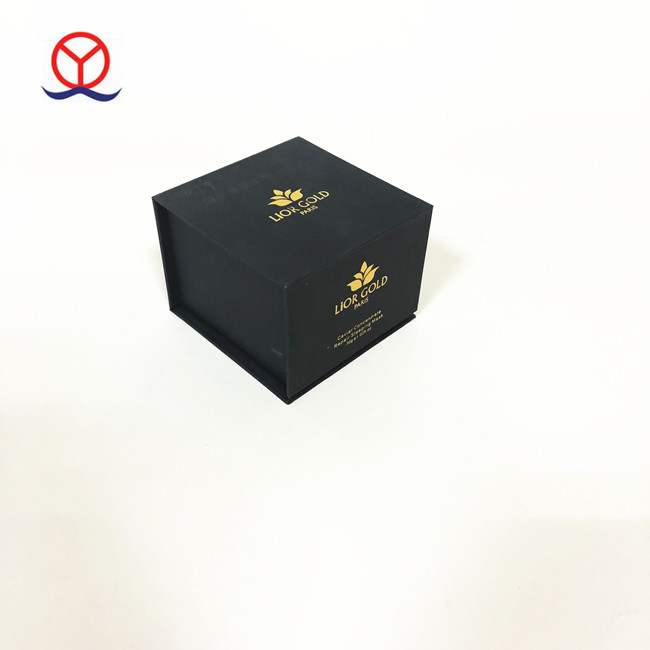 custom design cardboard matte black hot stamping logo foam insert handmade wholesale magntic candle packaging paper box