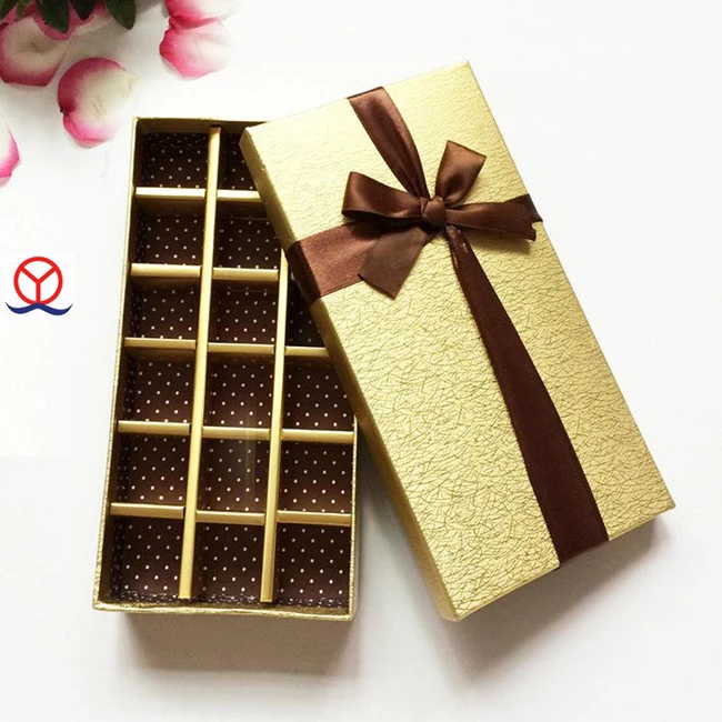 Golden colored art cardboard paper divider custom design wholesale luxury boy/girl baby favor box
