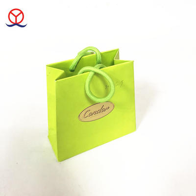 Christmas gift custom design rope handle art paper wholesale paper candy gift bags